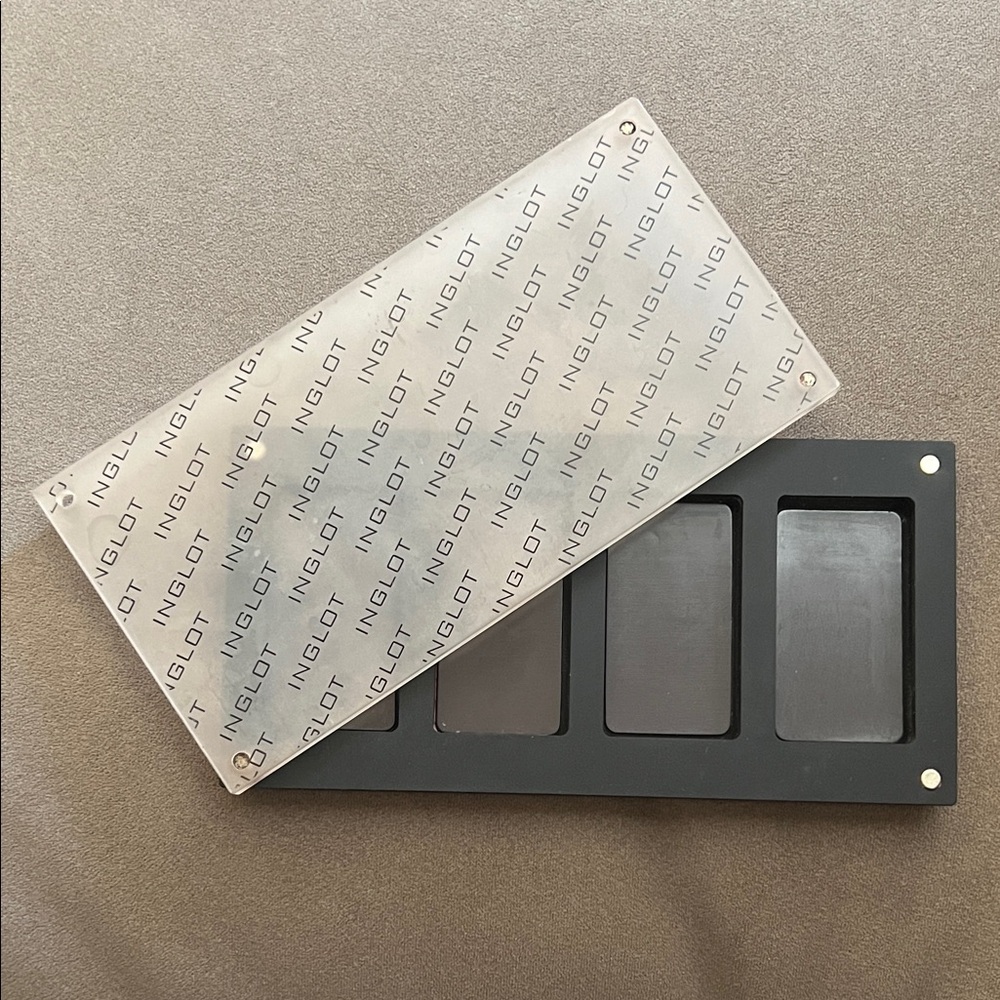 INGLOT Freedom System Palette Blushes